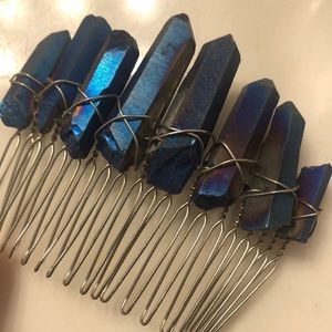 BLUE CRYSTAL HAIR ACCESSORY! NEVER WORN!